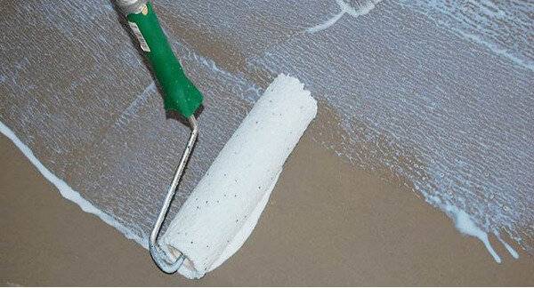 Как выровнять наливной пол после высыхания: описание способов и инструментов
