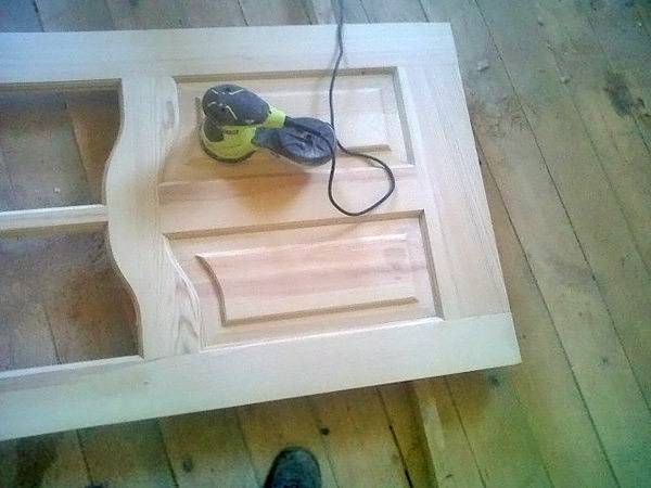 Как сделать деревянную дверь своими руками — пошаговое руководство