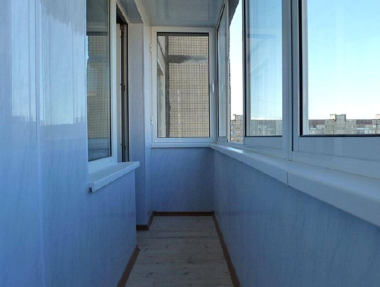 Обшивка балкона пвх-панелями изнутри: двойная выгода