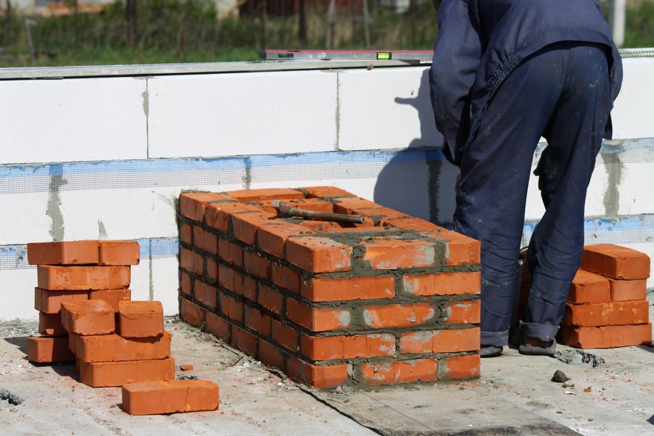 Вентиляция стен из кирпича в загородном доме | строительная компания мадерна