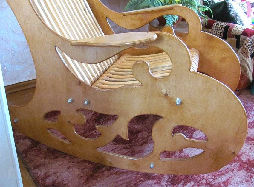 Кресло-качалка из фанеры своими руками (28 фото): чертежи, ход работы. выбираем размер кресла-качалки. как сделать самому с помощью лекала?