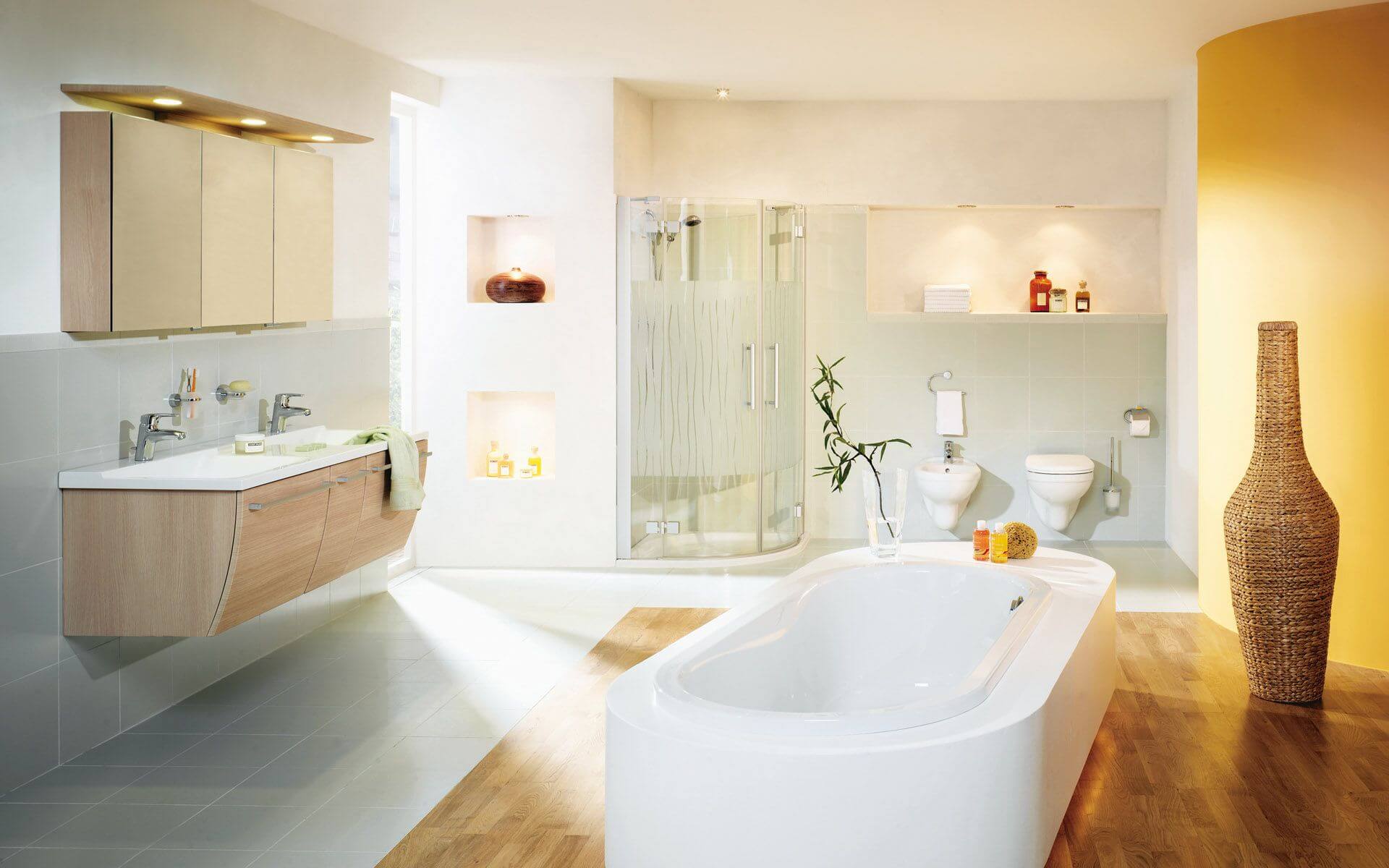 100 больших идей для маленькой ванной на фото - дизайн интерьера