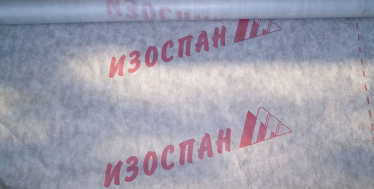 Изоспан fs: технические характеристики материала и инструкция по применению, отражающая паро- и гидроизоляция изоспана в  жилой комнате, отзывы