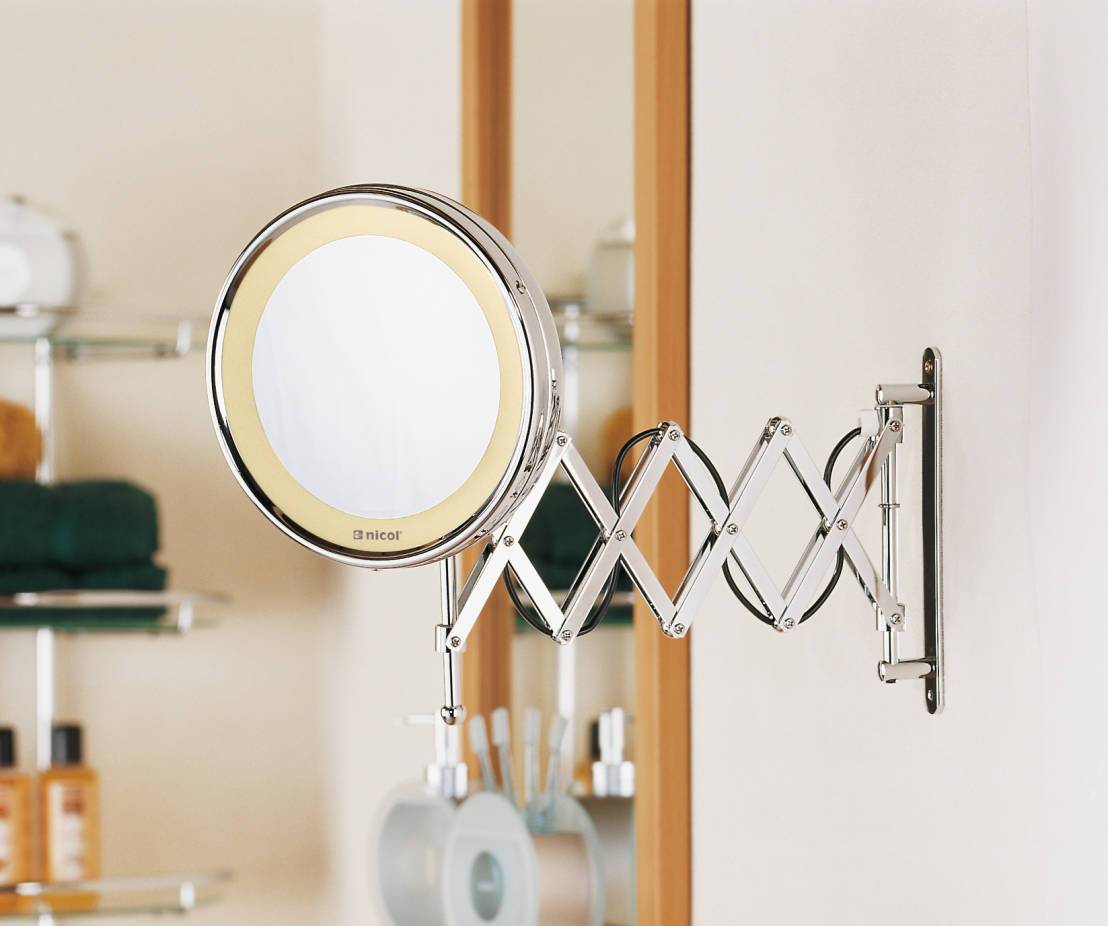 Увеличительное зеркало с подсветкой: настенное косметологическое увеличивающее зеркало и модель от бренда swivel brite с увеличением