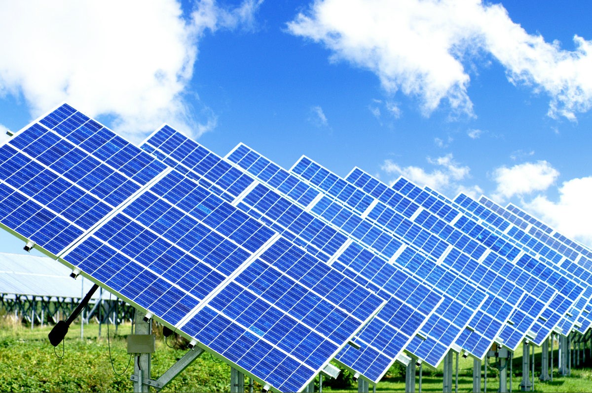 Солнечные батареи для дома и дачи: как правильно выбрать и установить -  компания Светон