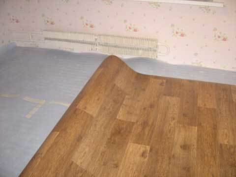 Подложка под линолеум: для чего нужна пробковая разновидность при укладке, как можно класть, какая лучше - на вспененной основе или джутовая