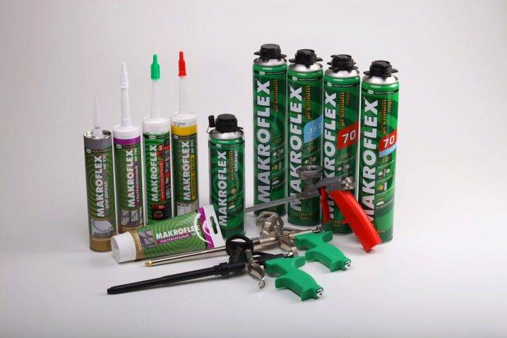 Особенности монтажной пены Makroflex FR77
