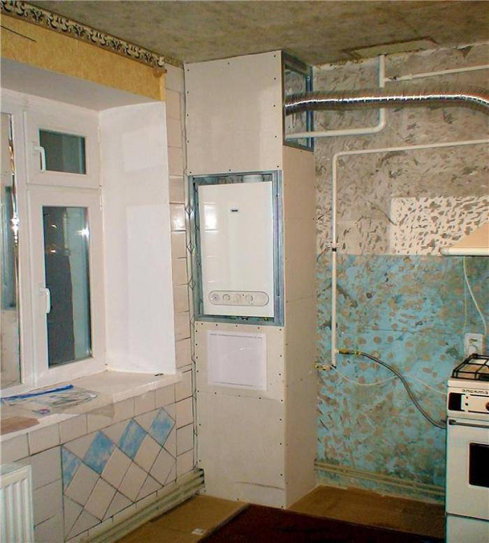 Декор газовой трубы в кухне: как скрыть не пряча в стену? 54 фото идей и красивых решений