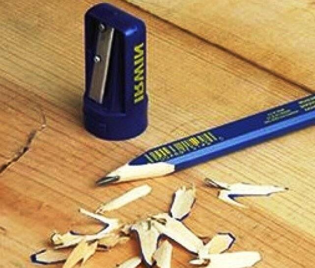 Почему строительный карандаш овальный, и его отличие от чертежного