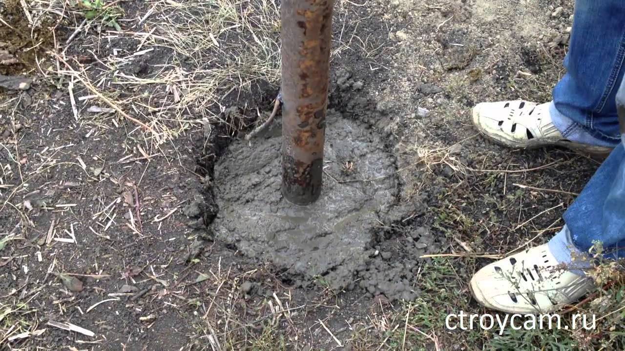 Бетонирование столбов для забора — как соорудить конструкцию на века