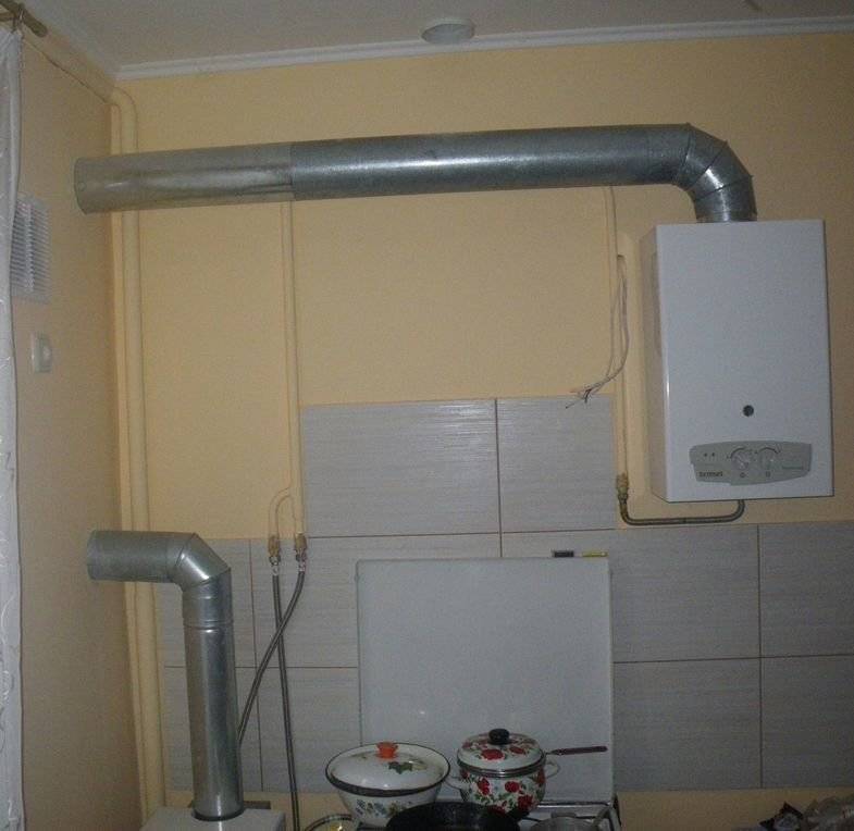 Вытяжка для газовой колонки: важные нюансы