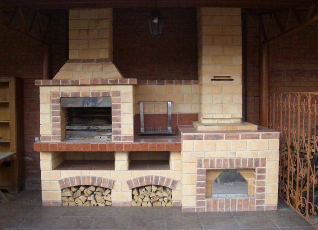 Виды керамической (облицовоной, огнеупорной) плитки для печей и каминов