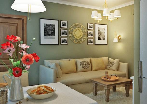 Стена над диваном, оформление и декор - фото примеров