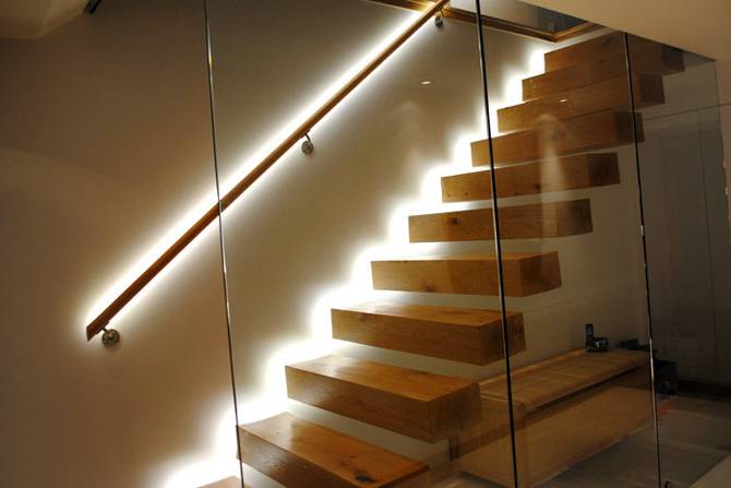 Подсветка лестницы на ступенях с датчиком движения своими руками
