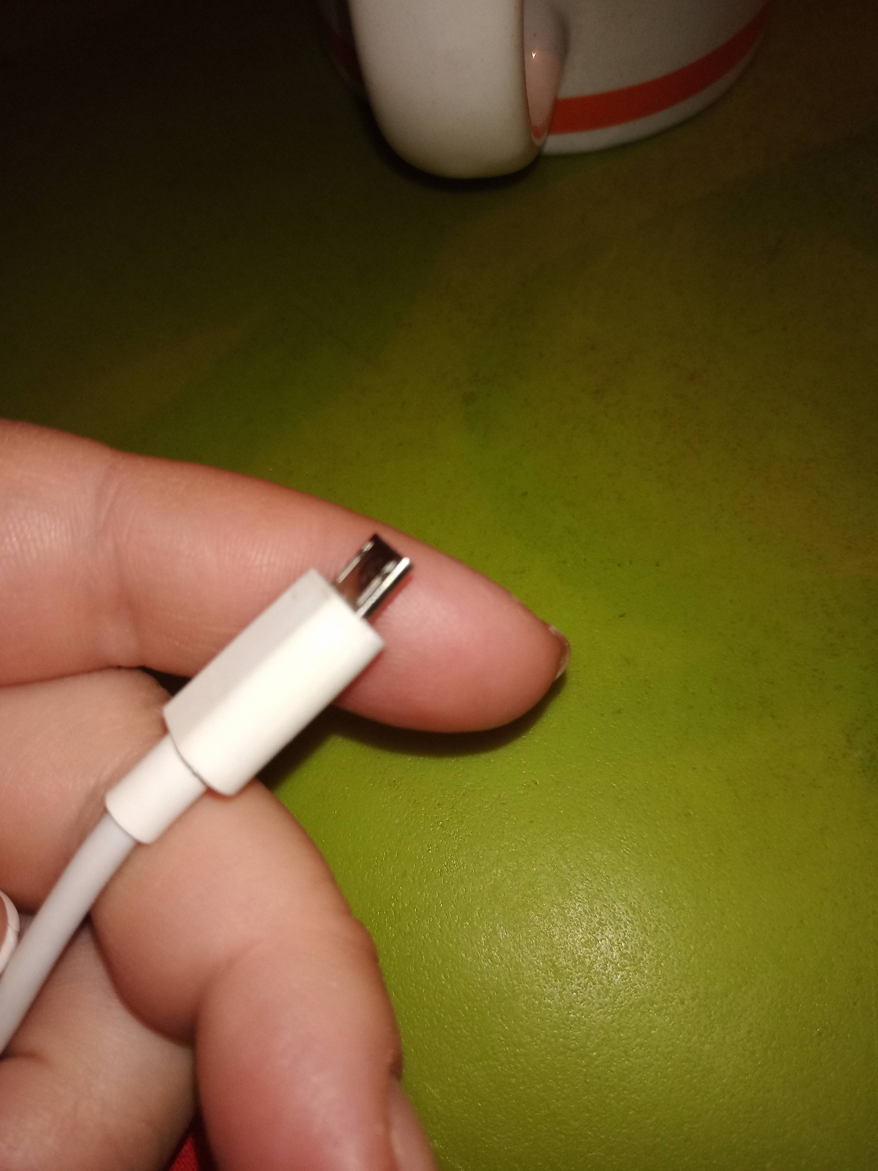 Правила чистки гнёзд зарядки телефона и usb-портов