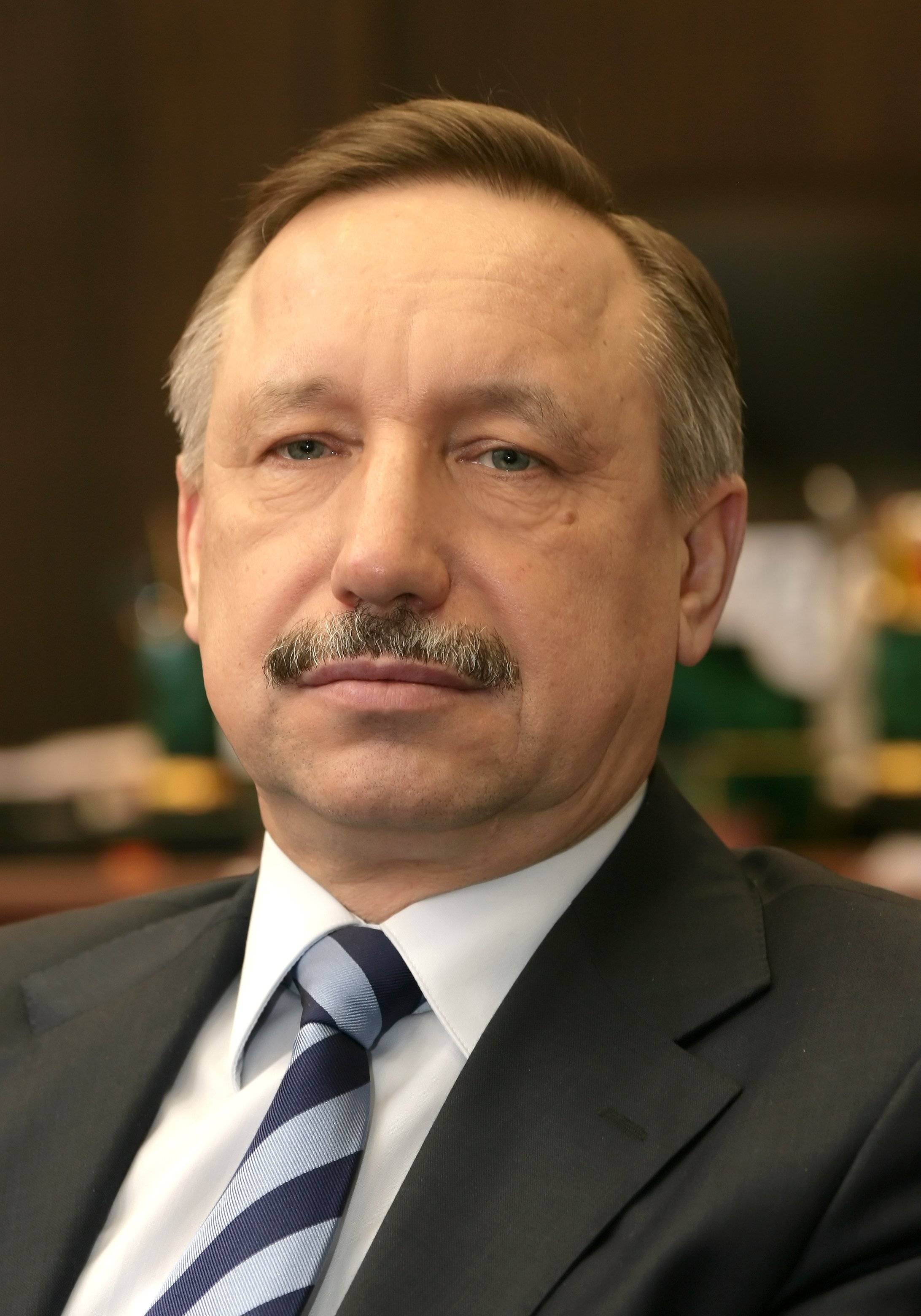 Горячая линия владимира владимировича путина - бесплатный телефон приемной президента рф
