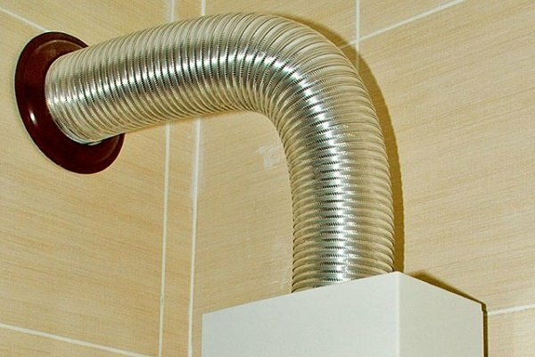 Преимущества и недостатки вытяжки на кухне с электроплитой