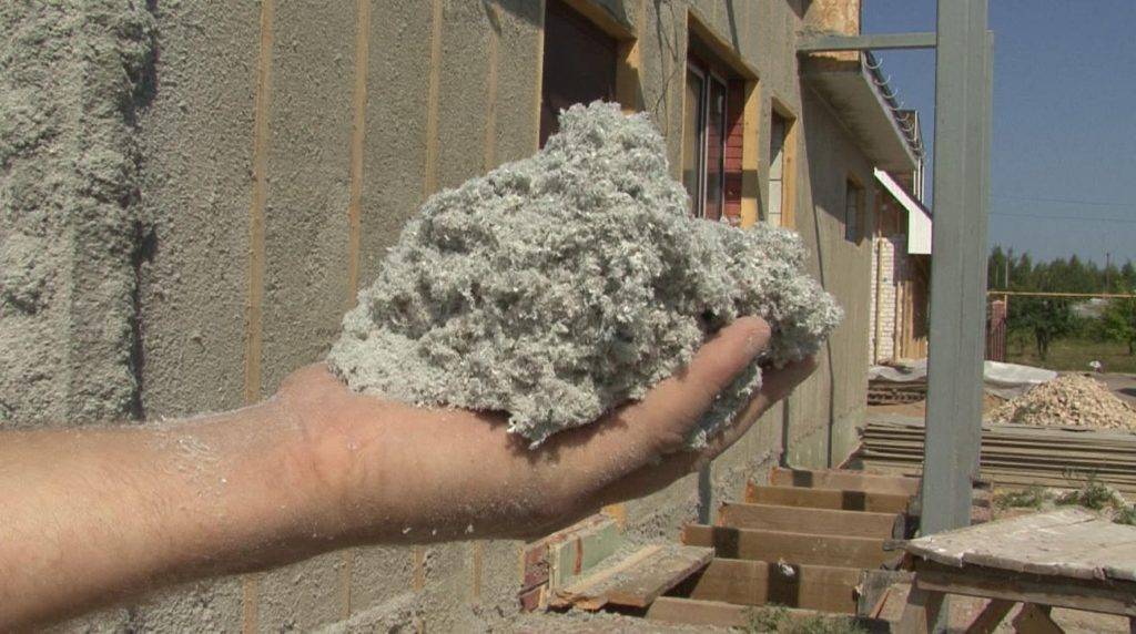 Эковата: характеристики, плюсы и минусы, способы укладки и задувки