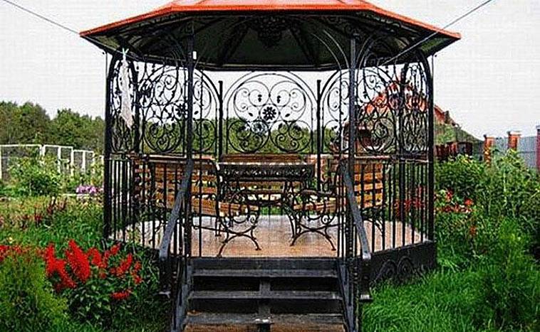 Беседки из металла (56 фото): металлические постройки - просто и красиво, железные конструкции из профиля, плюсы и минусы металлопрофиля