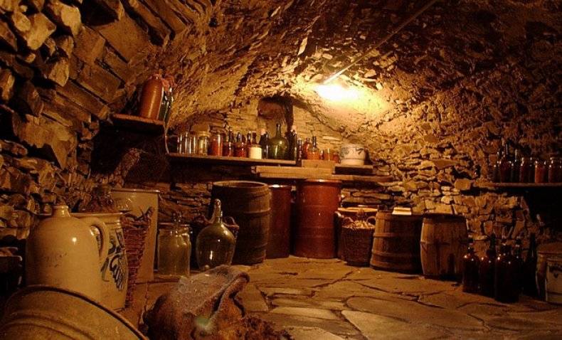 Погреб своими руками - виды, особенности постройки и основные этапы работ