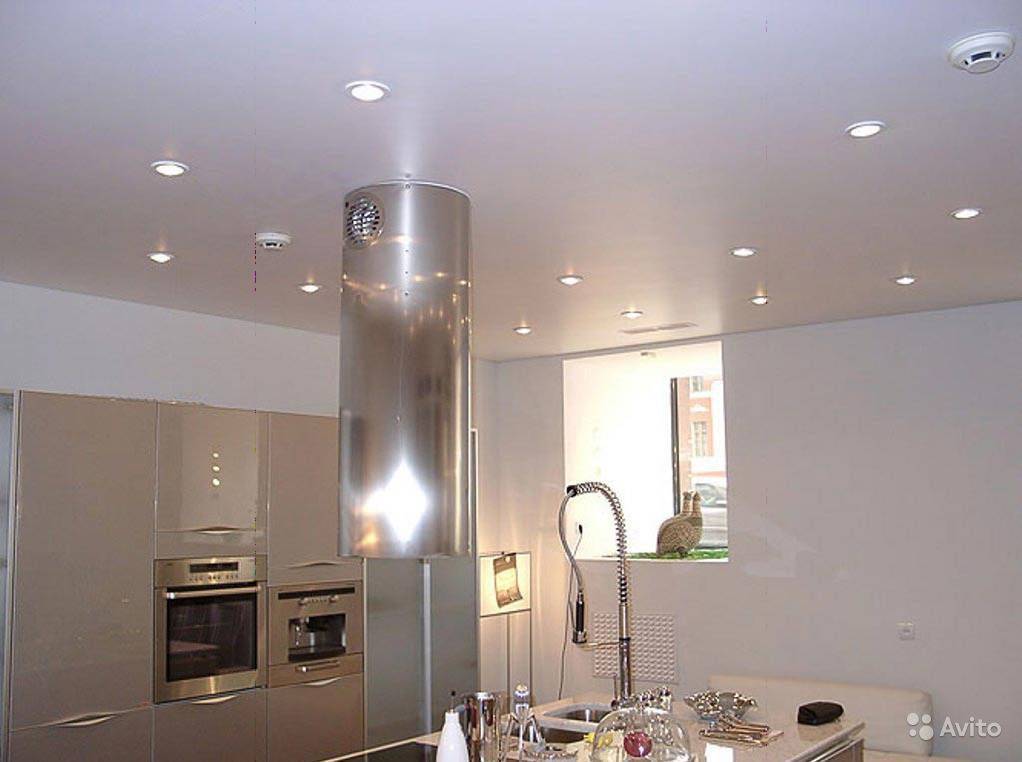 Дизайн потолка на кухне (натяжной, пластиковый, из гипсокартона). какой лучше сделать + 180 фото