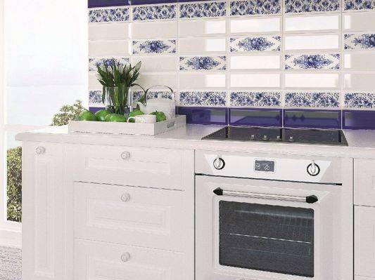 Фартук из плитки кабанчик в интерьере кухни (фото примеры)