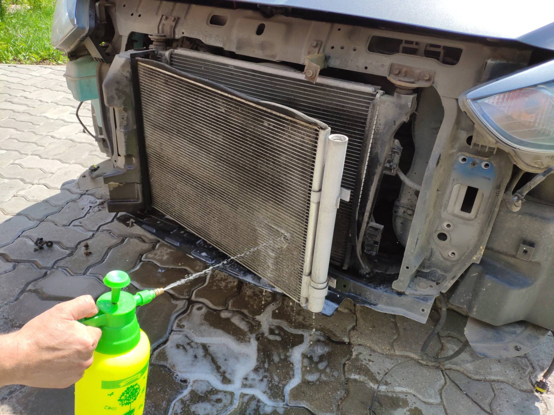 Как очистить медный радиатор автомобиля от накипи
