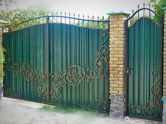 Ворота из профильной трубы своими руками: как сварить, сделать, чертежи и расчет на забор, фото и видео