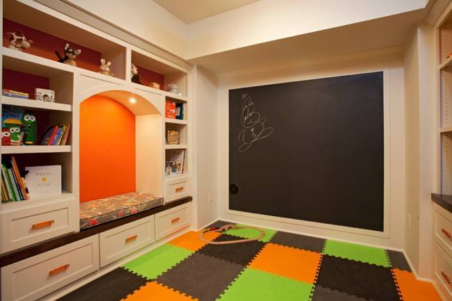 Мягкий пробковый или наливной пол для детской комнаты, ковер для игровой
