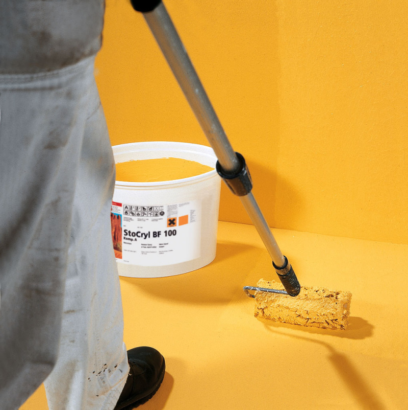Краска для бетонного пола: нанесение, обеспыливание, выбор износостойкого состава