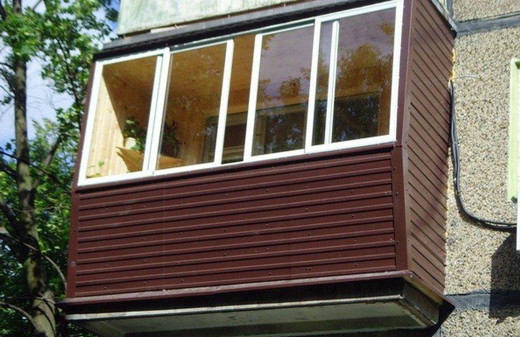 Отделка балкона сайдингом (43 фото): как обшить цокольным видом своими руками, внутри и снаружи, пошаговая инструкция