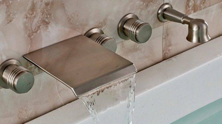 Как выбрать смеситель для ванной с душем - советы от профессионала