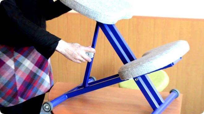 Коленный стул: отзывы ортопедов, чертежи ортопедического стула с упором в колени, фото удобного стула для позвоночника
