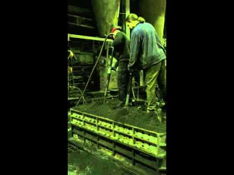 Пневмотрамбовка для уплотнения грунта