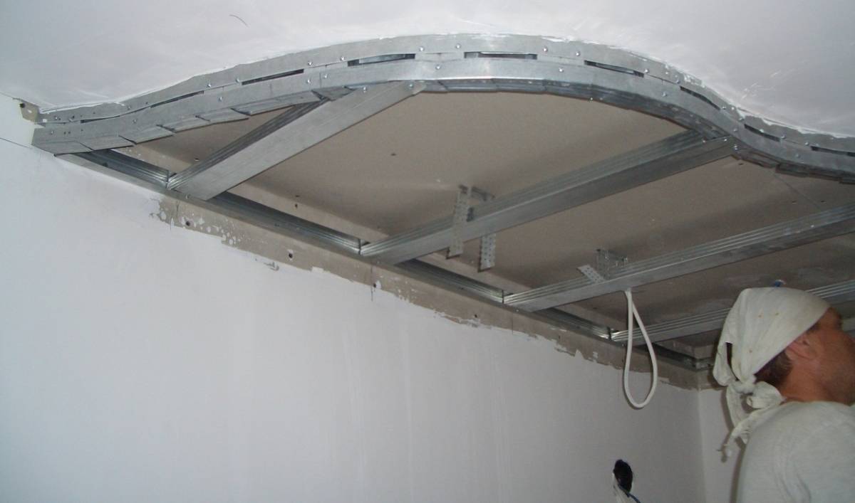 Монтаж двухуровневого натяжного потолка: профиль для двухуровневых конструкций, как сделать двухуровневый потолок своими руками