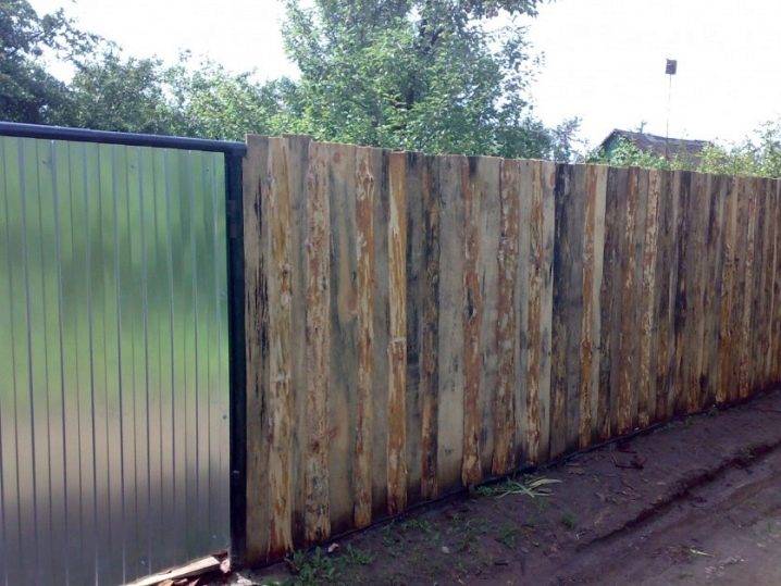 Из чего сделать недорогой забор для дачи - 80 фото примеров