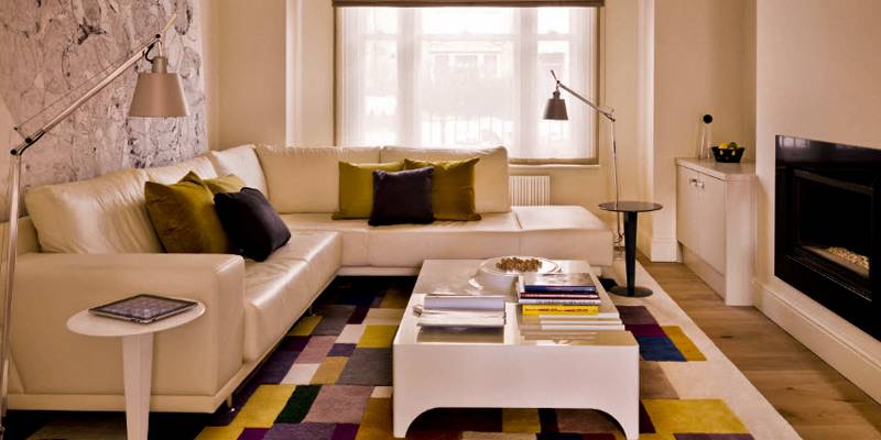 Кожаный диван – лучшие современные модели и варианты их использования