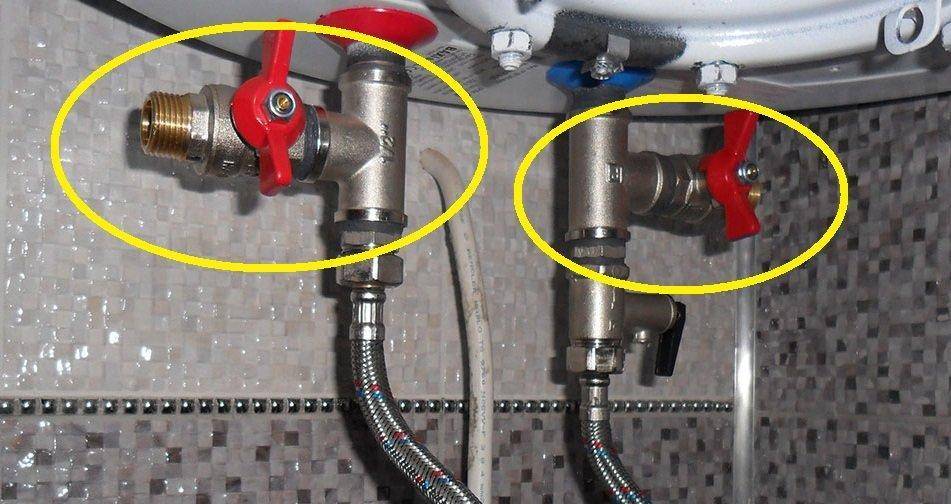 ???? как слить воду с водонагревателя: методы и экспериментальные советы