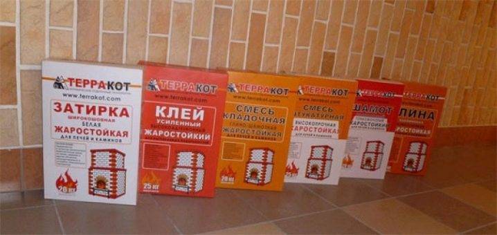 Термостойкий клей для плитки: жаростойкий и жаропрочный клеящий состав для печи, характеристики огнеупорного и высокотемпературного клея