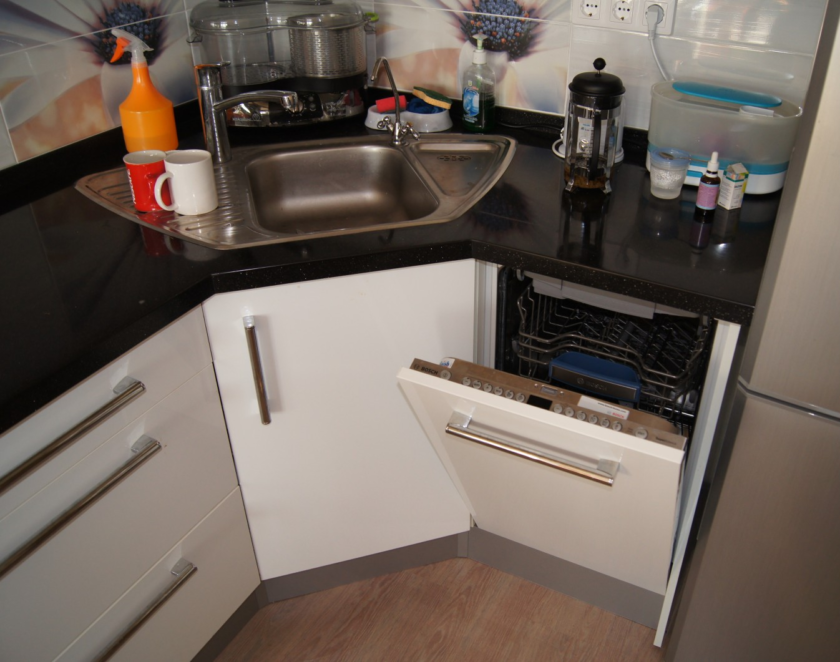 Посудомоечная машина на кухне - эффективное размещение, фото, видео