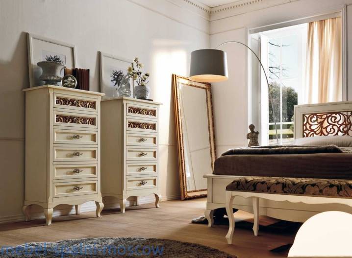Комоды в спальню (121 фото): красивые высокие и узкие, мебель для хранения белья, современный угловой вариант