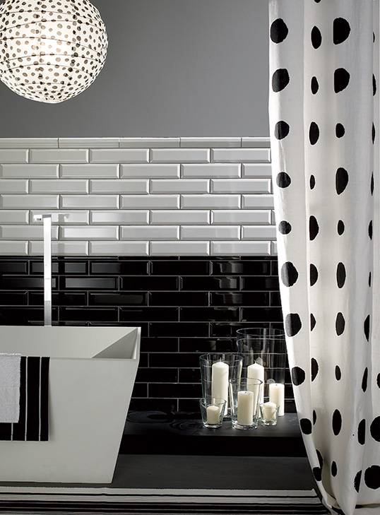 Белый декоративный кирпич (30 фото): камень и гипс на кухне, в гостиной и в коридоре, укладка кирпича и отделка стен, варианты дизайна