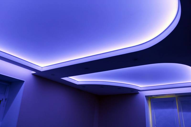 Монтаж короба из гипсокартона на потолке с подсветкой
