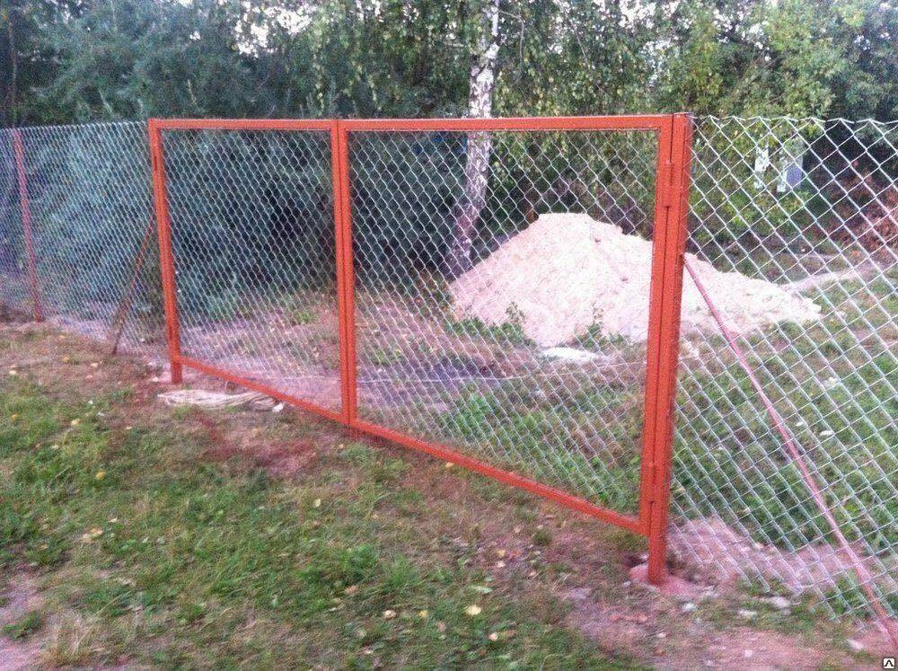 Как сделать забор из сетки рабицы — новые методы установки + расчет