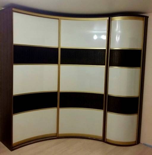 Маленький шкаф – оптимальное сочетание размеров и форм изюминки интерьера (105 фото)