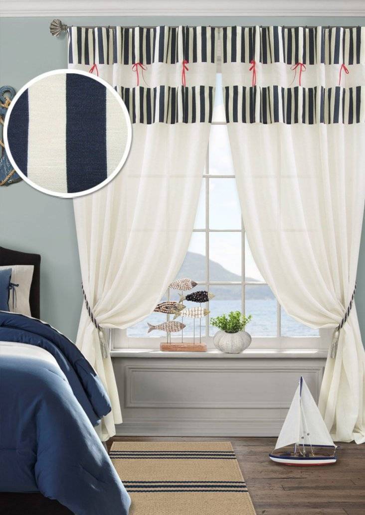 Одежда в полоску 2021-2022: полосатые вещи, комплекты, фото, тренды