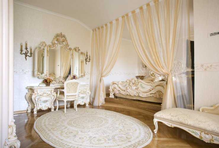 Спальня в стиле «барокко»