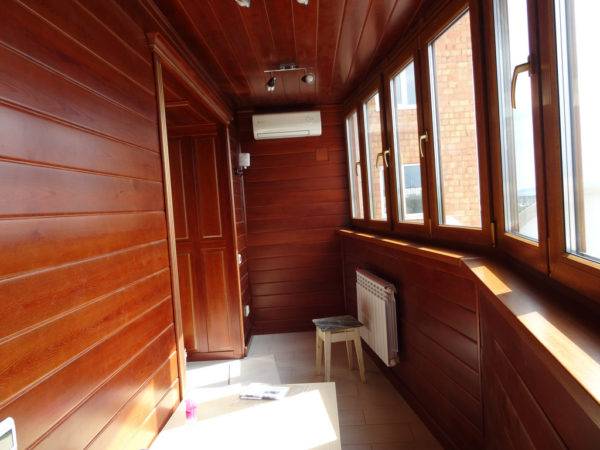 Отделка балкона вагонкой своими руками