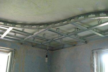 Особенности монтажа потолка из гипсокартона с подсветкой