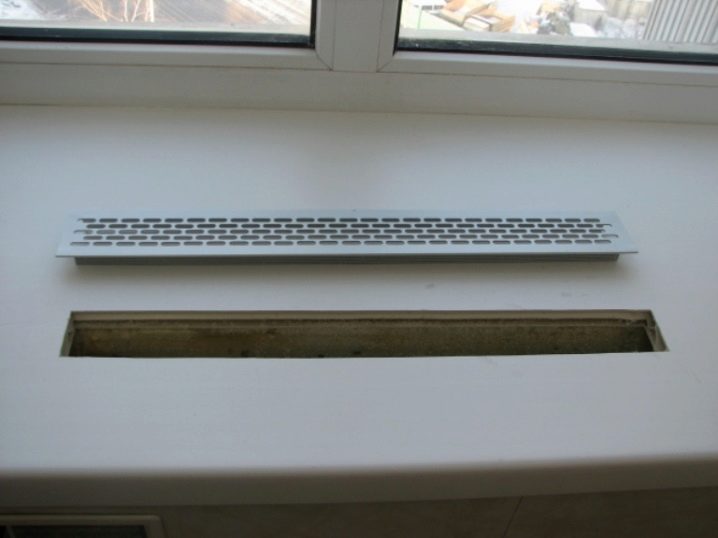 Зачем нужна вентиляционная решетка для подоконника? вентиляционные решетки для подоконников